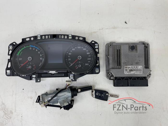 VW Golf 7 GTE Starterset Kilometerteller contactslot + 2 Sleutels