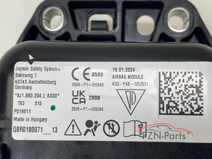 Porsche Taycan 9J1 Airbag Bijrijder Dashboard Rechts