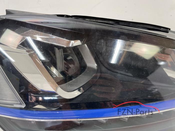 VW Golf 7 GTE VOLLED Koplamp Rechts