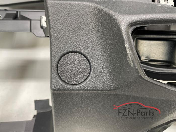 W Caddy 2K8 Airbag Set Dashboard