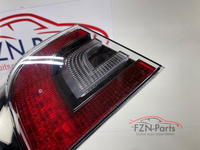 Tesla Model S Achterlicht Links