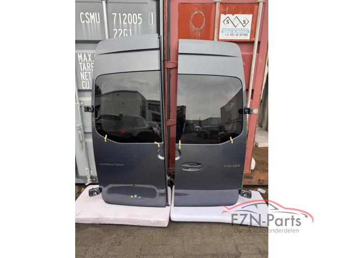 Mercedes-Benz W907 Spinter portieren set links/rechts achter