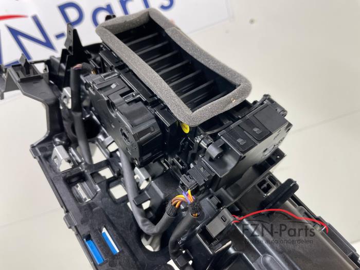 VW ID.7 Luchtrooster Rechts Dashboard zwart/chroom
