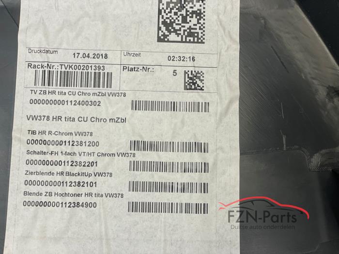 VW Touran 5TA deurpaneel stof rechts-achter