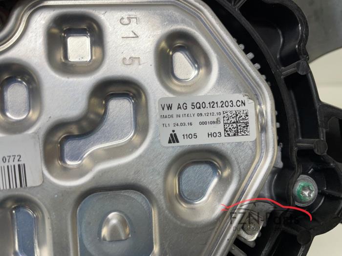 VW Golf 7 Koellucht ventilator ven venhuis