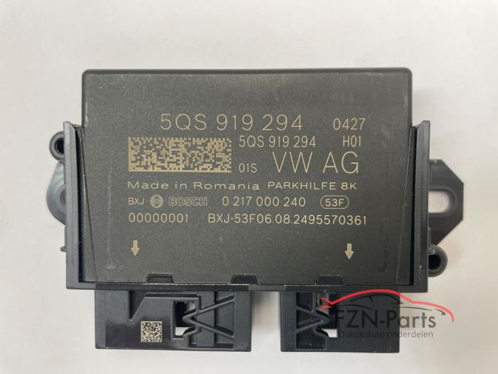 VW Caddy 2K8 PDC module 8K