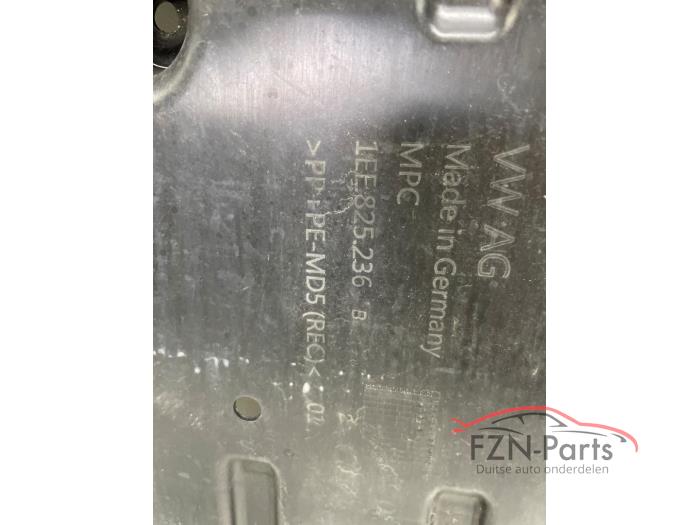 VW ID.7 Bodemplaat Voorzijde