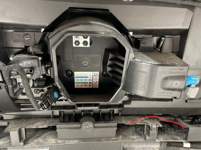 Mercedes-Benz E-Citan Facelift Voorbumper 6PDC mistlampen