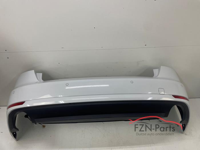 Audi A4 8W5 Sedan Achterbumper 4PDC