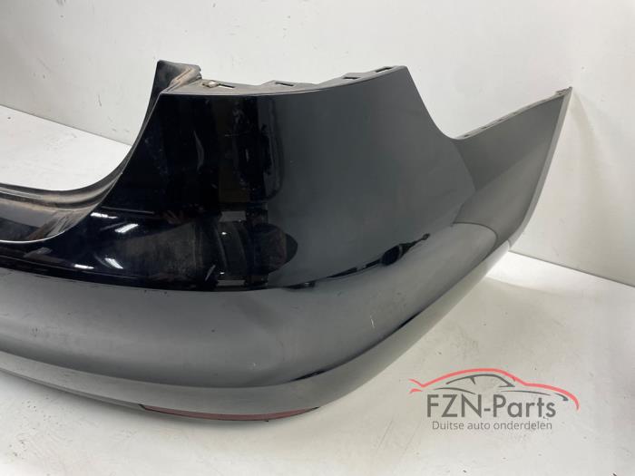 VW Jetta 5c6 Achterbumper Met Trekhaakuitsparing