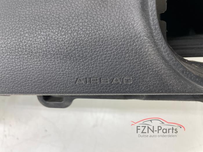 Audi Q2 81B Dashboard Los Titanium zwart