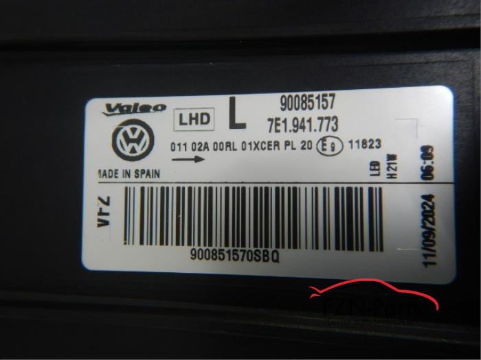 VW Transporter T6 VOLLED Koplamp Links