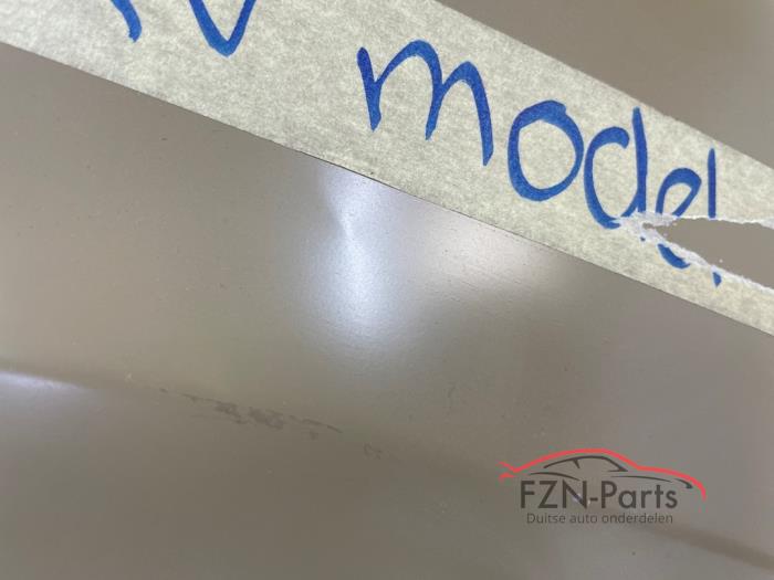 Tesla Model X Zijscherm Rechts-voor GRU