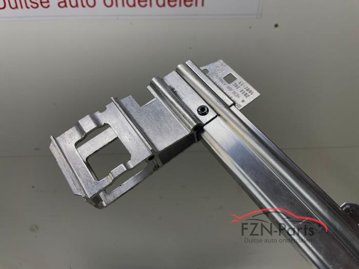 BMW X1 F48 Bumperbalk voor