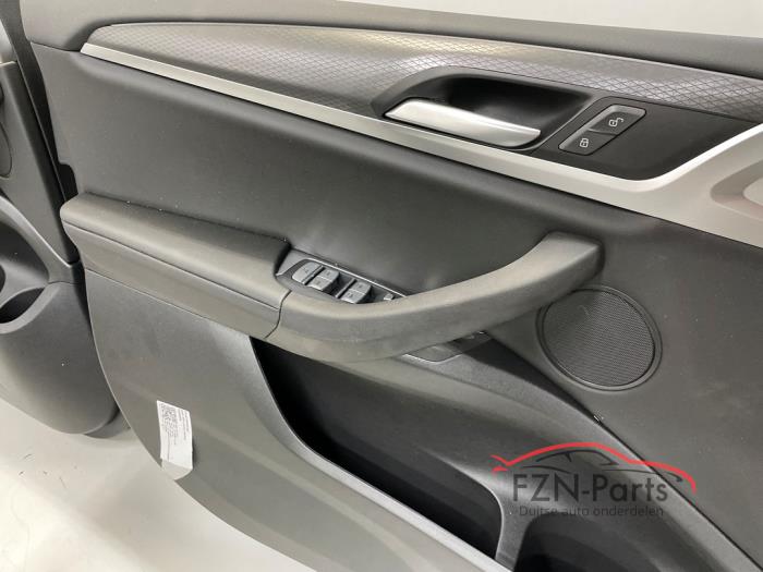 BMW X3 G01 Interieur Sport-line Leer compleet met deurpanelen