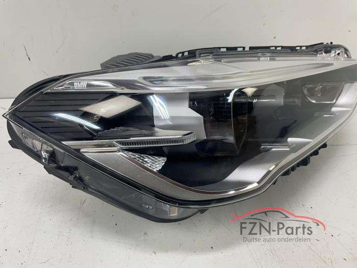 BMW X1 F48 Koplamp Volled Rechts Compleet
