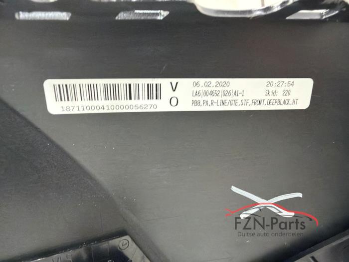 VW Passat B8 Facelift GTE Voorbumper 6PDC LC9X