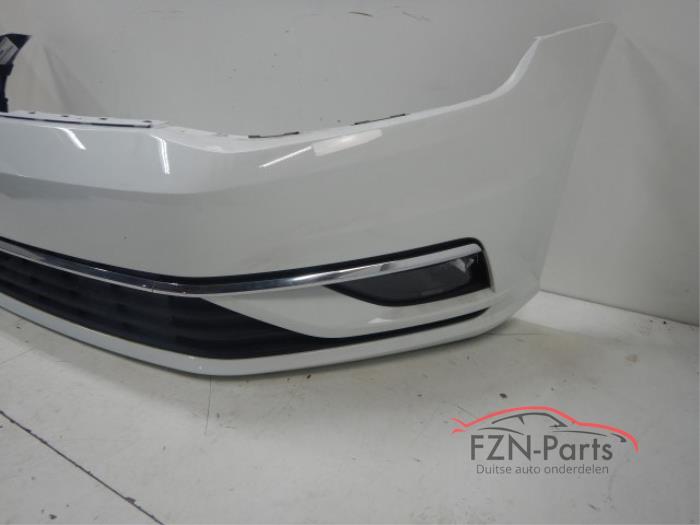 VW Golf 7 Facelift voorbumper High-Line Chrome Mistlampen