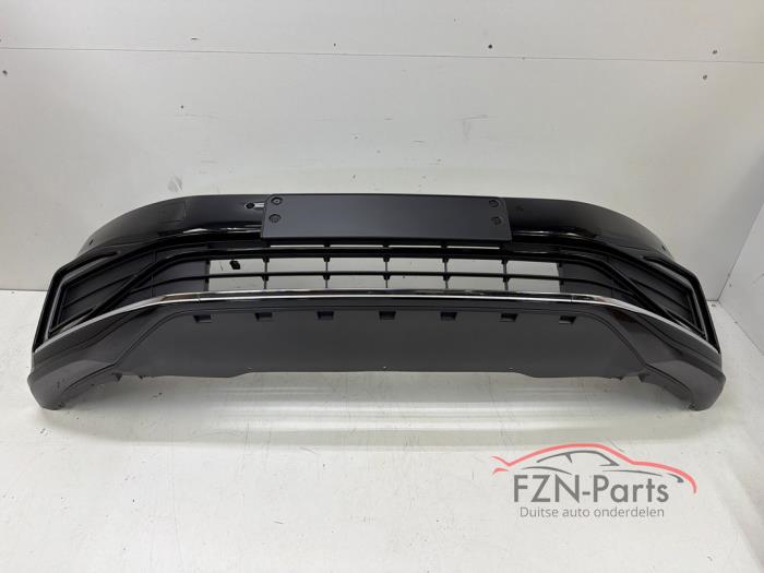 VW Passat B8 Facelift GTE Voorbumper 6PDC LC9X