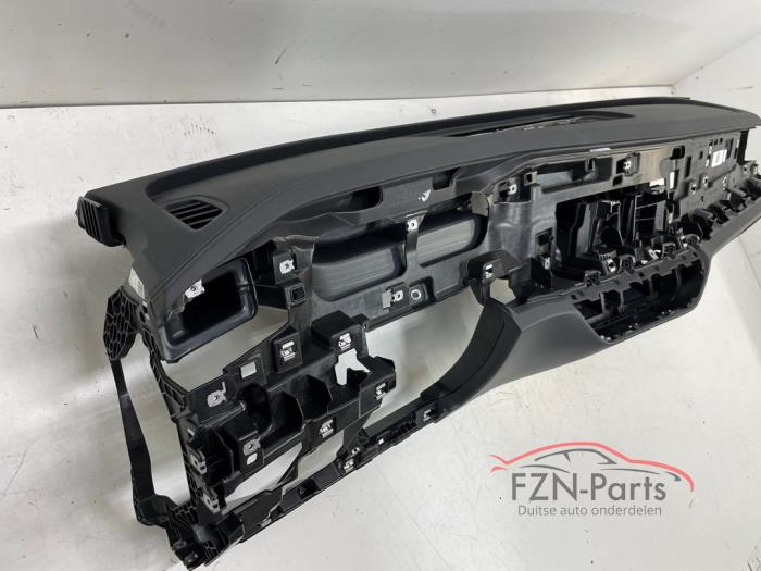 VW Passat B9 3J Dashboard Leer Leder Titaniumzwart