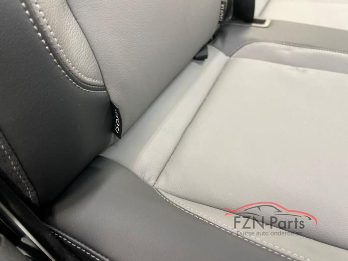 VW Transporter T6.1 Caravelle 8 Persoons Leder Interieur