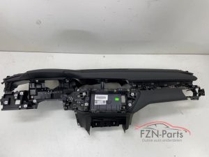 Audi E-Tron 4KE Dashboard basis Zwart
