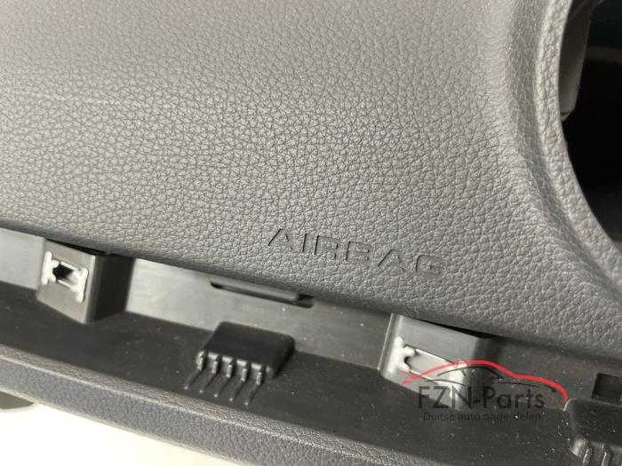 Audi Q2 81B Dashboard los Titaniumzwart Head Up + digitale teller