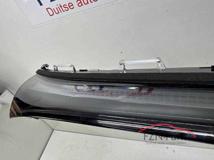 Mercedes-Benz CLA W174 Achterlicht Achterklep Midden