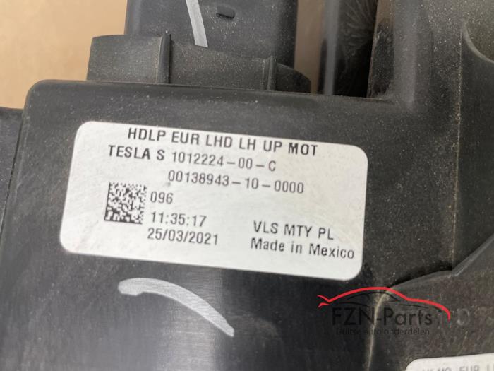 Tesla Model S Koplamp Links