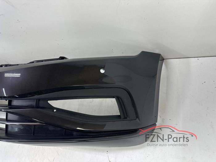 VW Passat B8 Facelift Voorbumper LB7R 4PDC