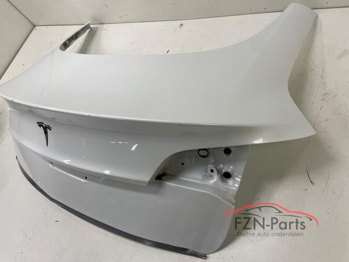 Tesla Model 3 Achterklep