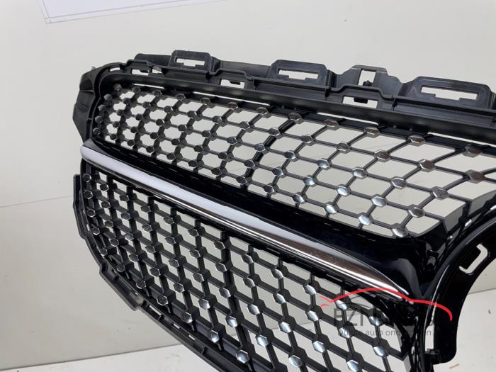 Mercedes-Benz W205 C-klasse Facelift Diamond Grille