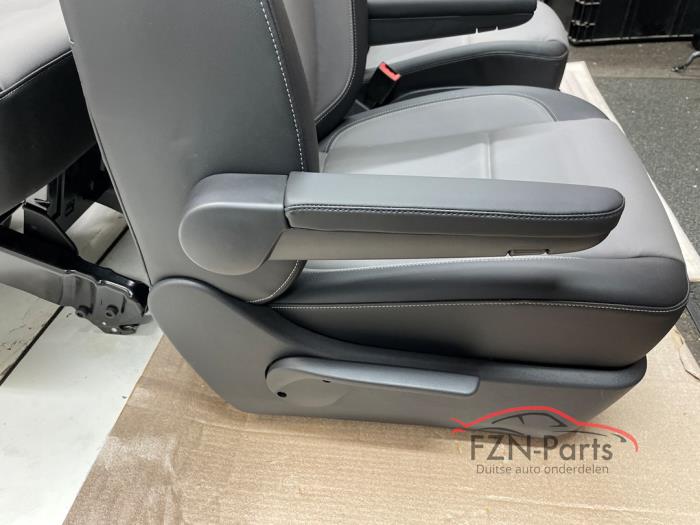 VW Transporter T6.1 Caravelle 8 Persoons Leder Interieur