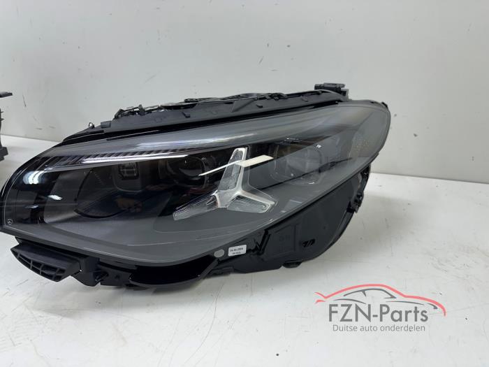 Mercedes Benz CLA W174 Koplamp Links Multibeam LED