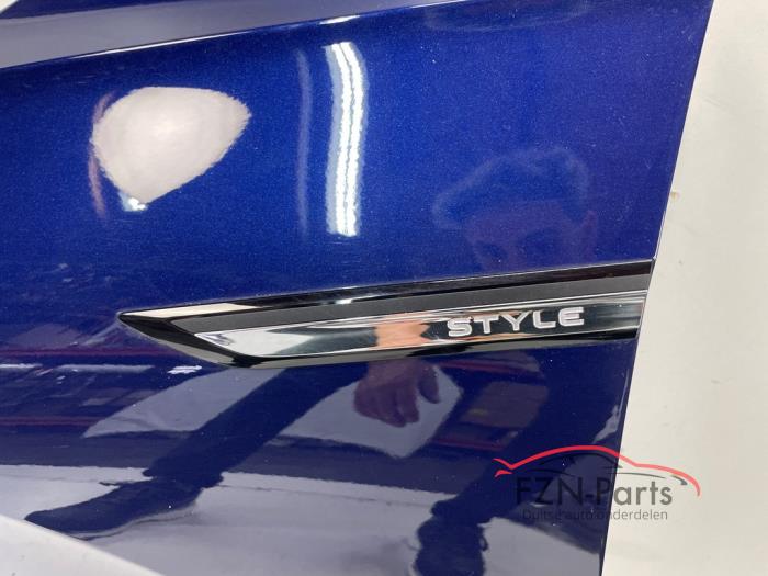 VW Golf 8 Zijscherm links LC5B
