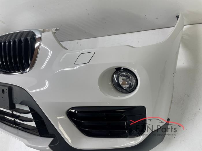 BMW X1 F48 Voorbumper 6PDC KLS