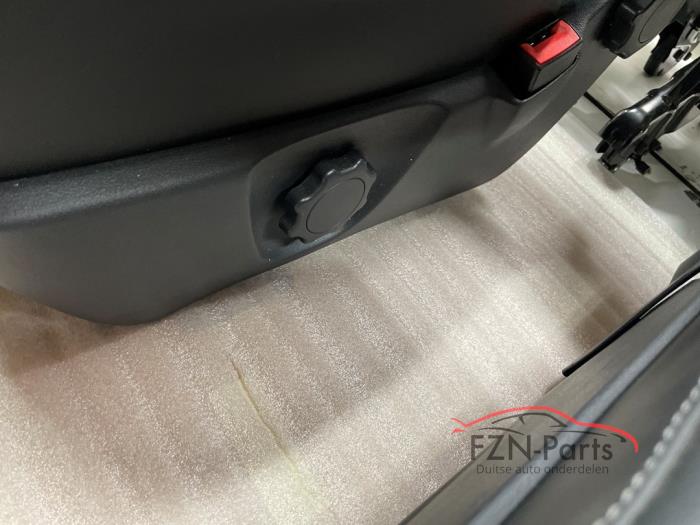 VW Transporter T6.1 Caravelle 8 Persoons Leder Interieur