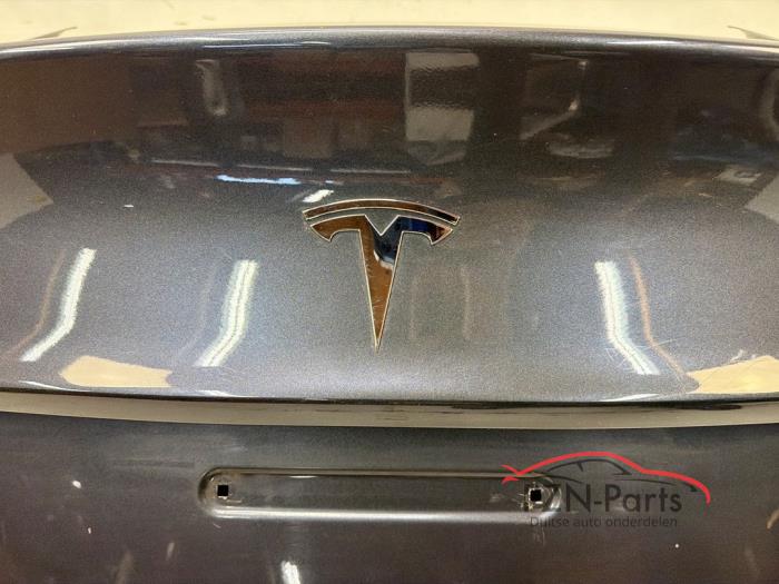 Tesla Model 3 Achterklep