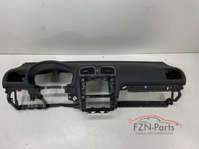 VW Golf 6 Dashboard Los Titaniumzwart