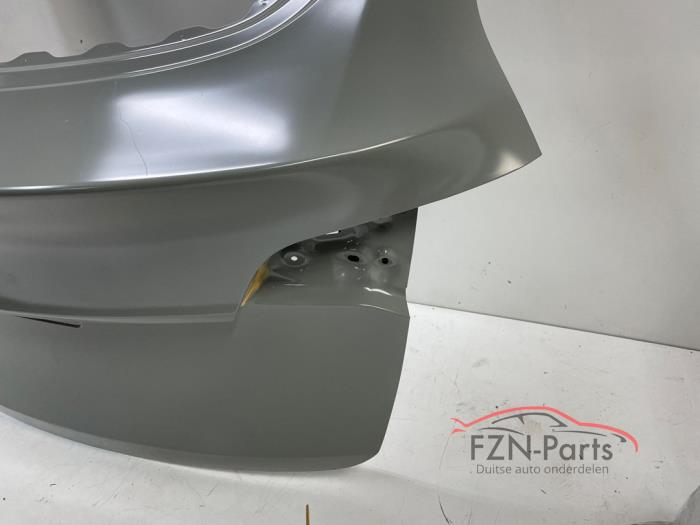 Tesla Model Y Achterklep GRU Ongespoten