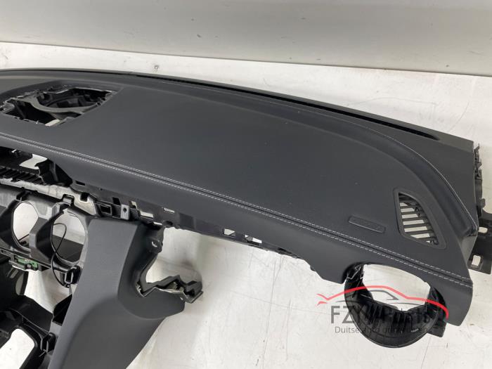 Mercedes-Benz W205 Dashboard Zwart Los Leer Grijs stiksel