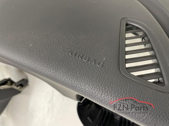 Mercedes-Benz W205 C-klasse Dashboard Zwart Los