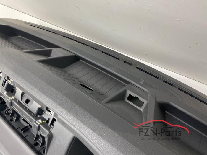 VW Crafter 7C Facelift Dashboard los tachovoorbereiding