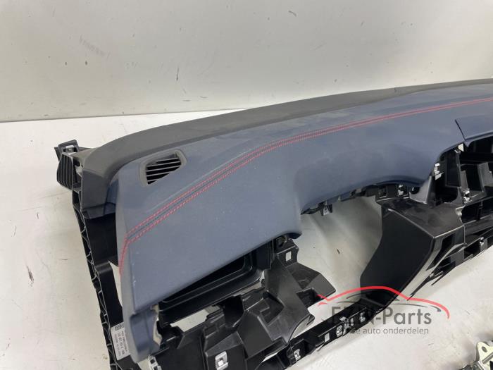 VW ID4 11A Dashboard los