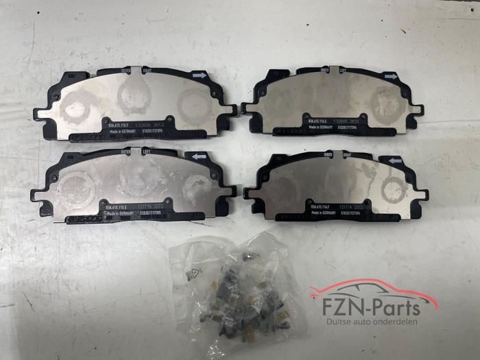 Audi RS3 RSQ3 8Y 83A Remblokken set 4x voorzijde origineel