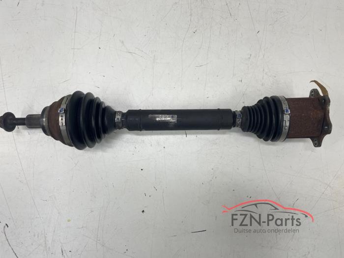 VW Passat B7 Aandrijfas Rechts-voor