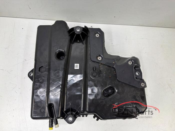 VW Transporter T6 Ad-Blue tank