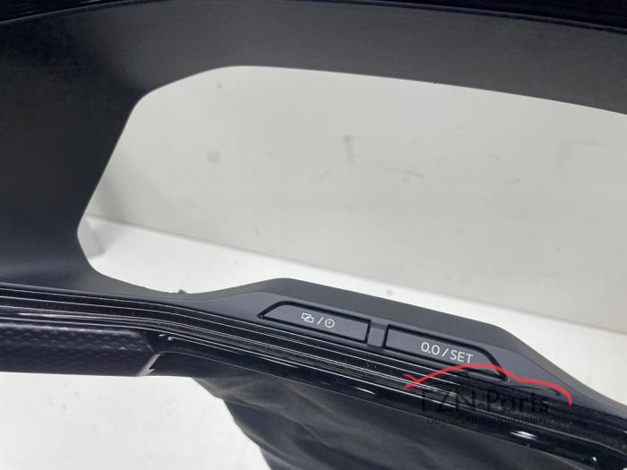 VW T-Cross 2GM Dashboard Inleg met Teller Grijs