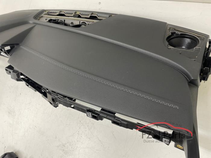 Audi A3 8Y Dashboard los Leer