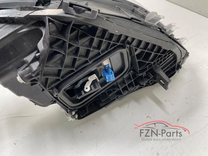 MB GLA-Klasse Facelift Koplamp Multibeam LED Rechts